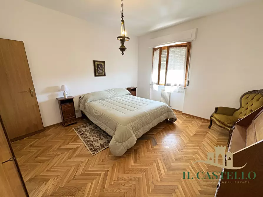 Immagine 9 di Appartamento in vendita  a Cortona