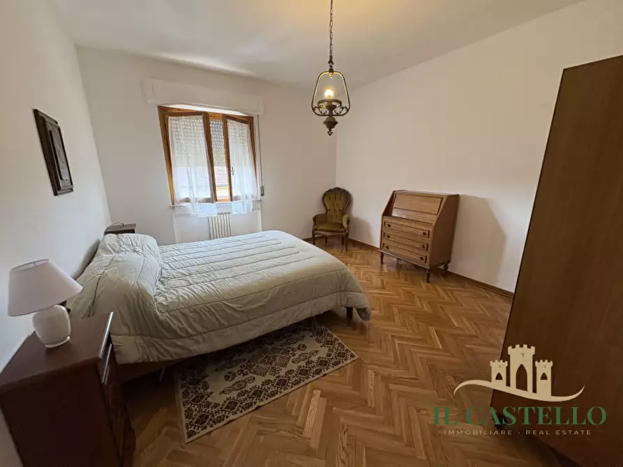 Immagine 11 di Appartamento in vendita  a Cortona