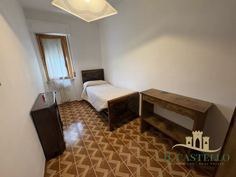 Immagine 14 di Appartamento in vendita  a Cortona