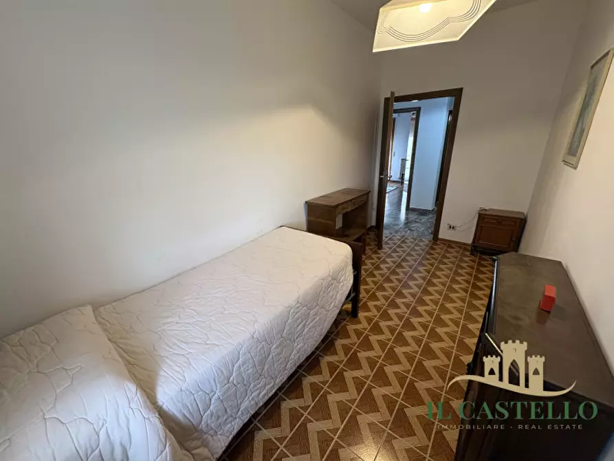Immagine 15 di Appartamento in vendita  a Cortona