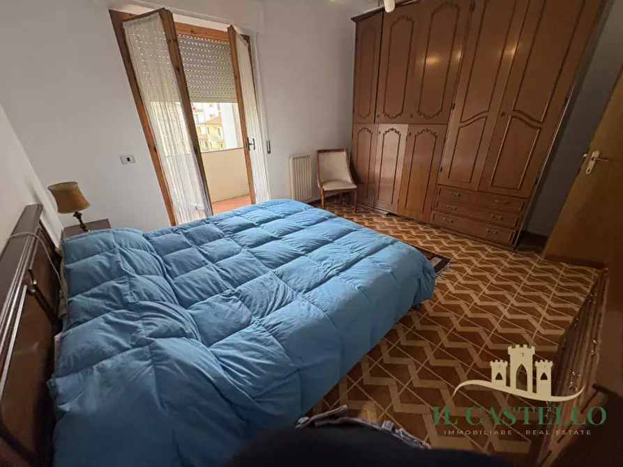 Immagine 19 di Appartamento in vendita  a Cortona