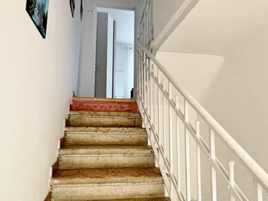 Immagine 8 di Casa bifamiliare in vendita  in Strada di Ospedaletto a Vicenza