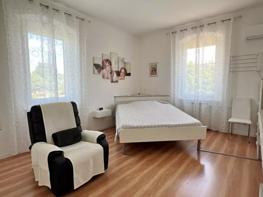 Immagine 10 di Casa bifamiliare in vendita  in Strada di Ospedaletto a Vicenza