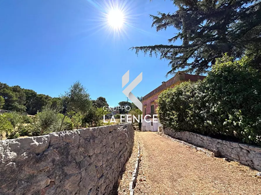 Immagine 55 di Villa in vendita  in contrada Laureto a Fasano