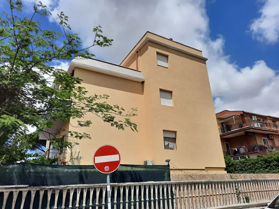 Immagine 16 di Appartamento in vendita  in Via Eugenio Fava a Marino