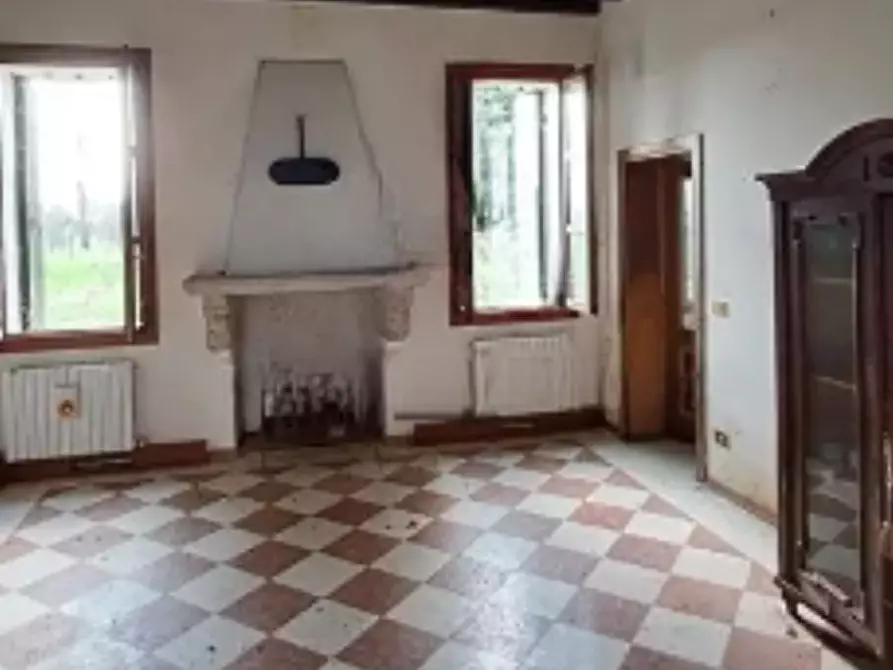 Immagine 3 di Villa in vendita  in Via Dosa, 15 a Cessalto