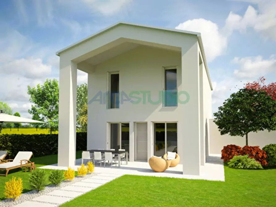 Immagine 1 di Villa in vendita  in Viale Stati Uniti a Quinto Vicentino