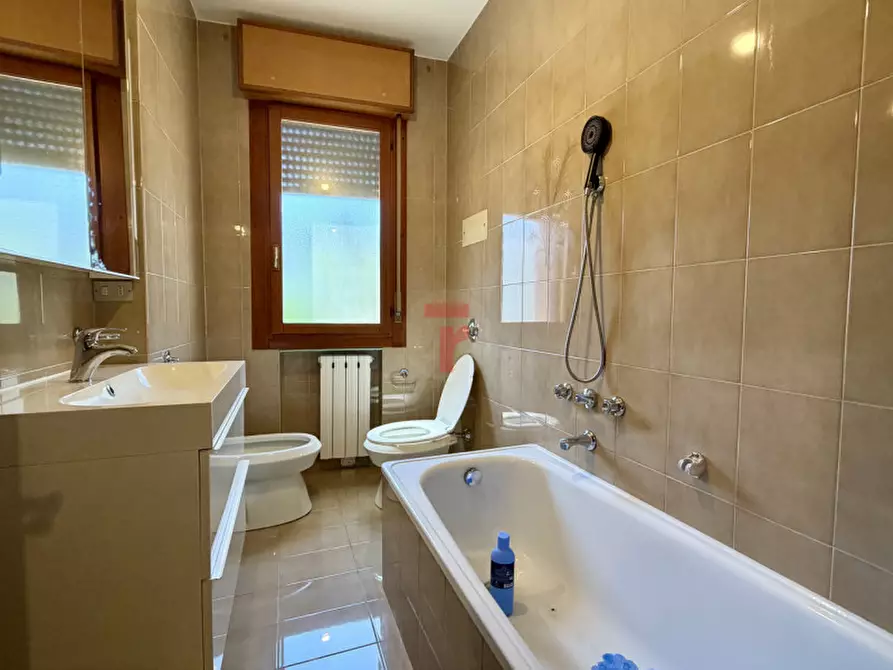 Immagine 9 di Appartamento in vendita  in via gramsci a Cadoneghe