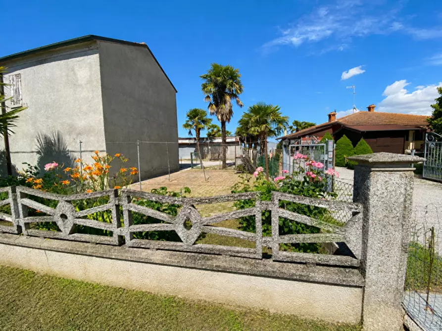 Immagine 66 di Casa indipendente in vendita  in Via Sfondrabo' a Migliaro