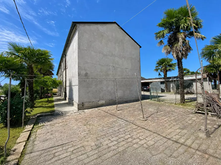 Immagine 67 di Casa indipendente in vendita  in Via Sfondrabo' a Migliaro