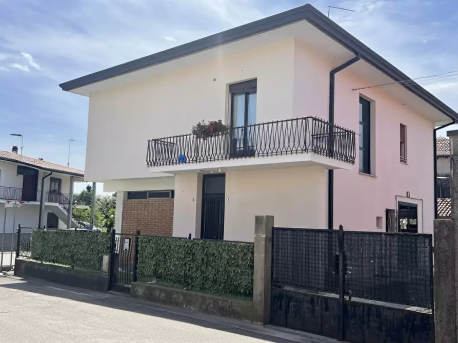 Immagine 31 di Casa indipendente in vendita  in via roma a Nervesa Della Battaglia