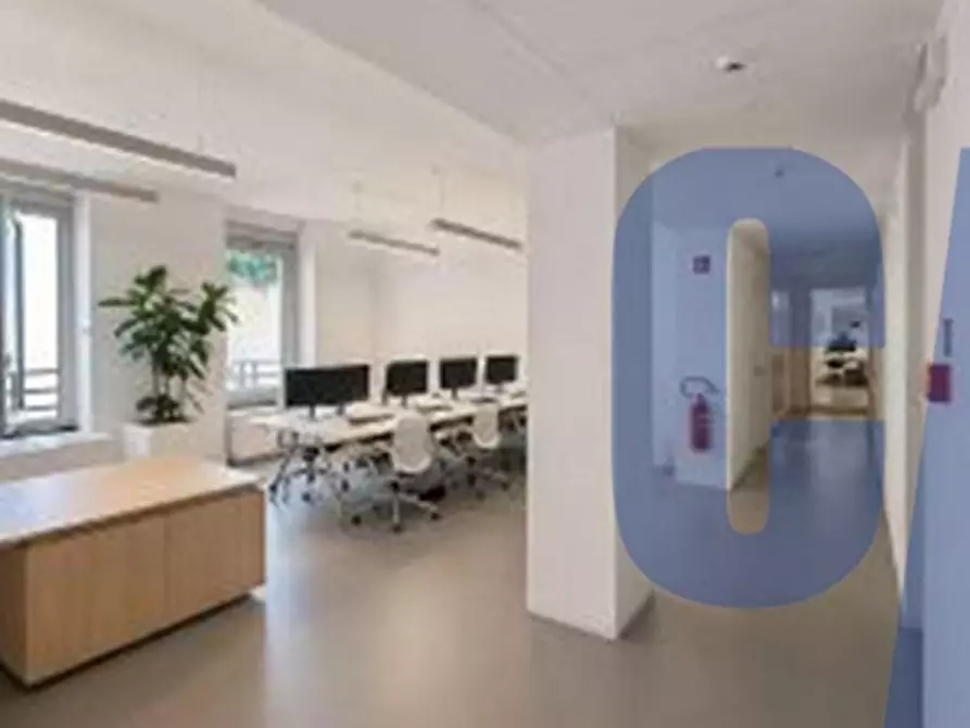 Immagine 10 di Ufficio in affitto  in VIA DURINI a Milano