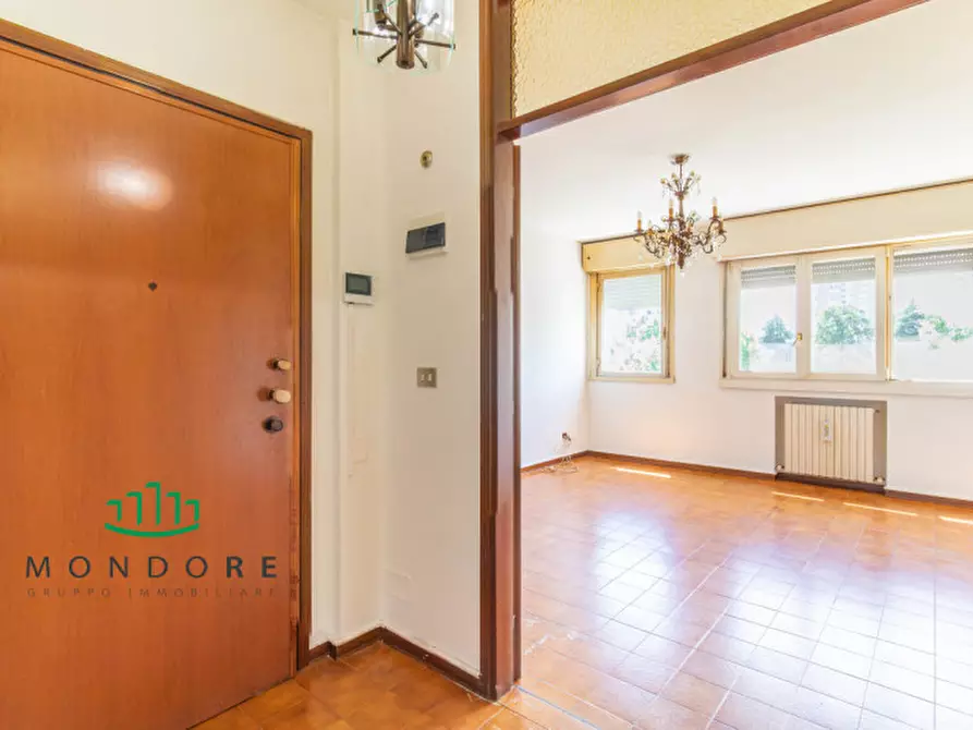 Immagine 3 di Appartamento in vendita  in Via Enrico De Nicola a Bologna