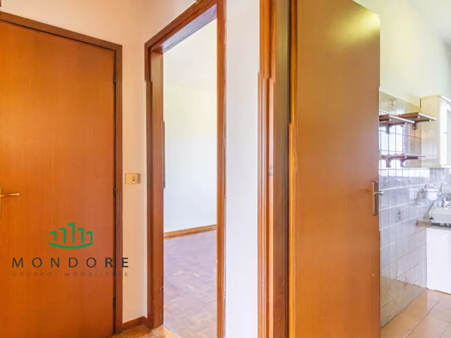 Immagine 32 di Appartamento in vendita  in Via Enrico De Nicola a Bologna