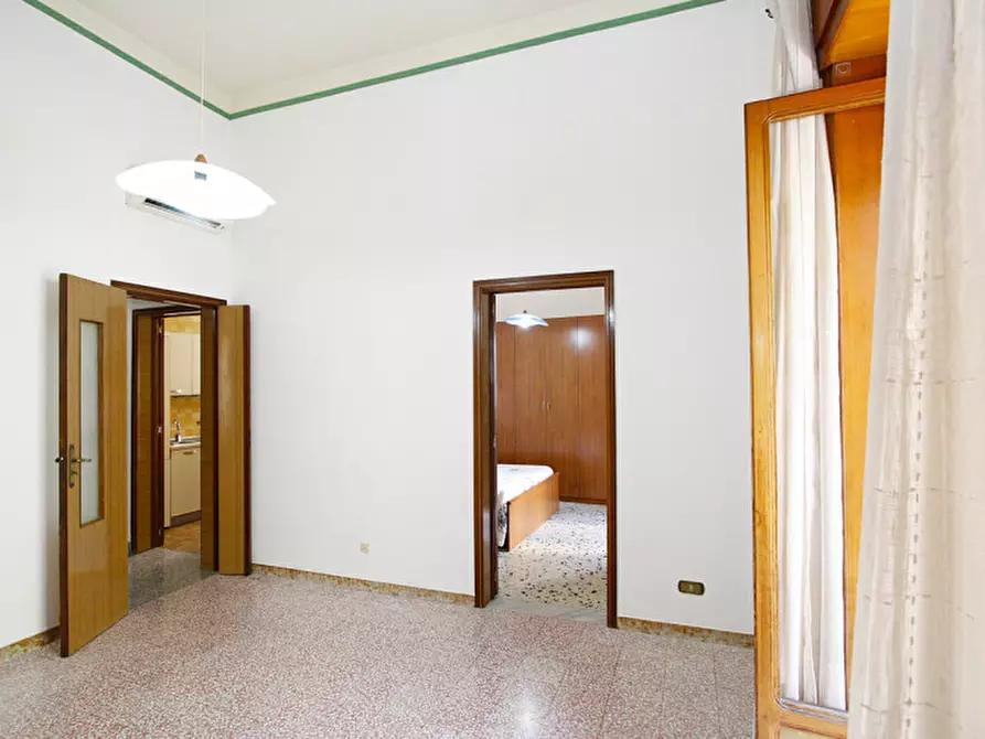 Immagine 2 di Appartamento in vendita  in via nizza a Parabita