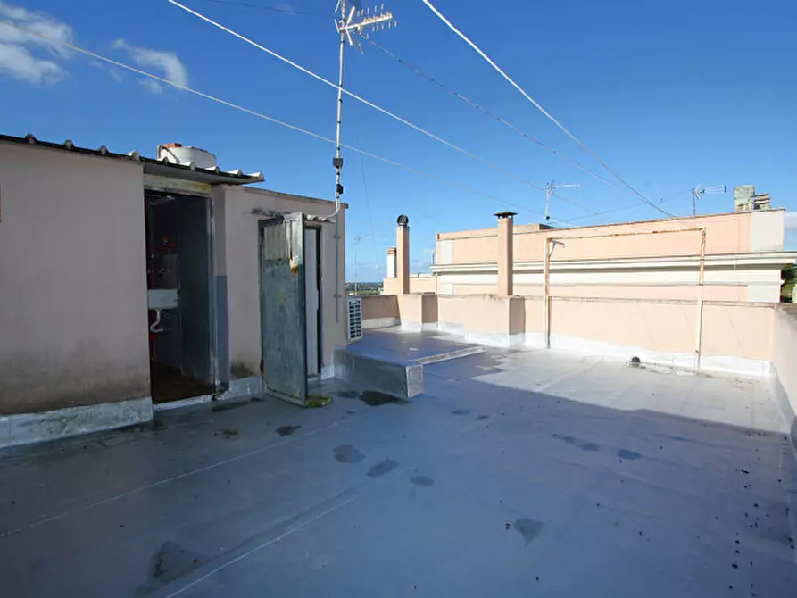 Immagine 27 di Appartamento in vendita  in via nizza a Parabita