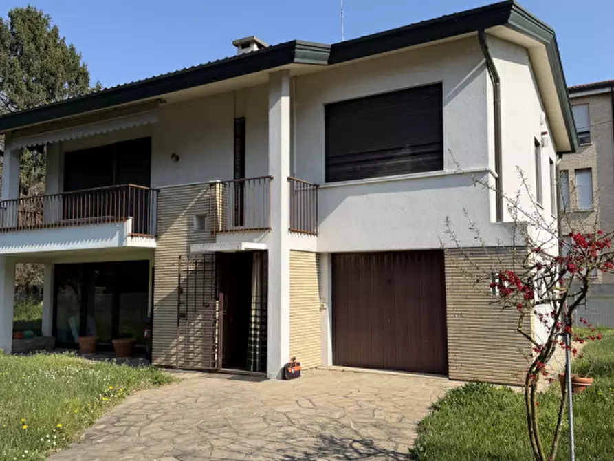 Immagine 2 di Villa in vendita  in Noventa Padovana Via Podestarile, 28 a Padova