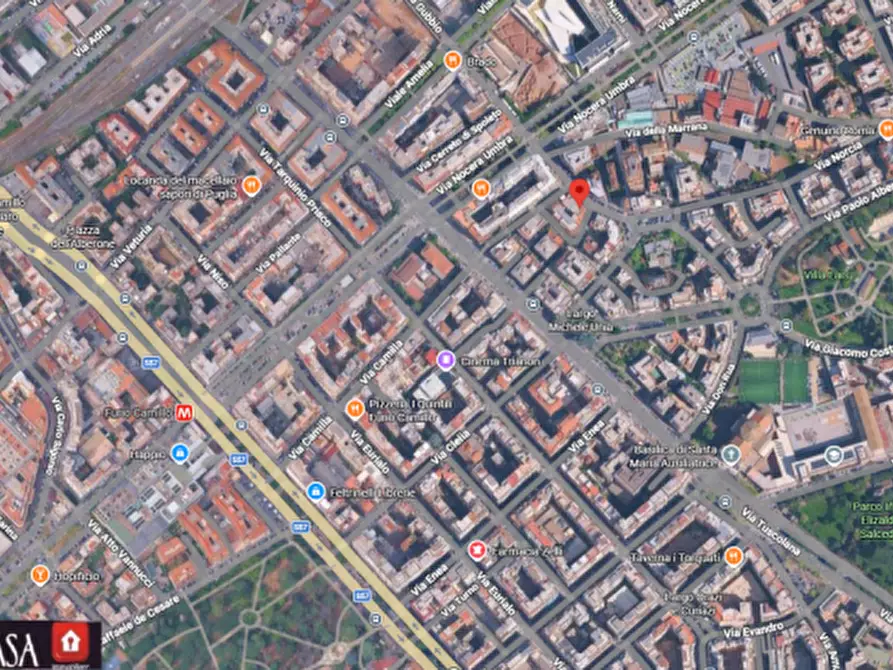 Immagine 2 di Appartamento in vendita  in Via Fonti del Clitunno a Roma