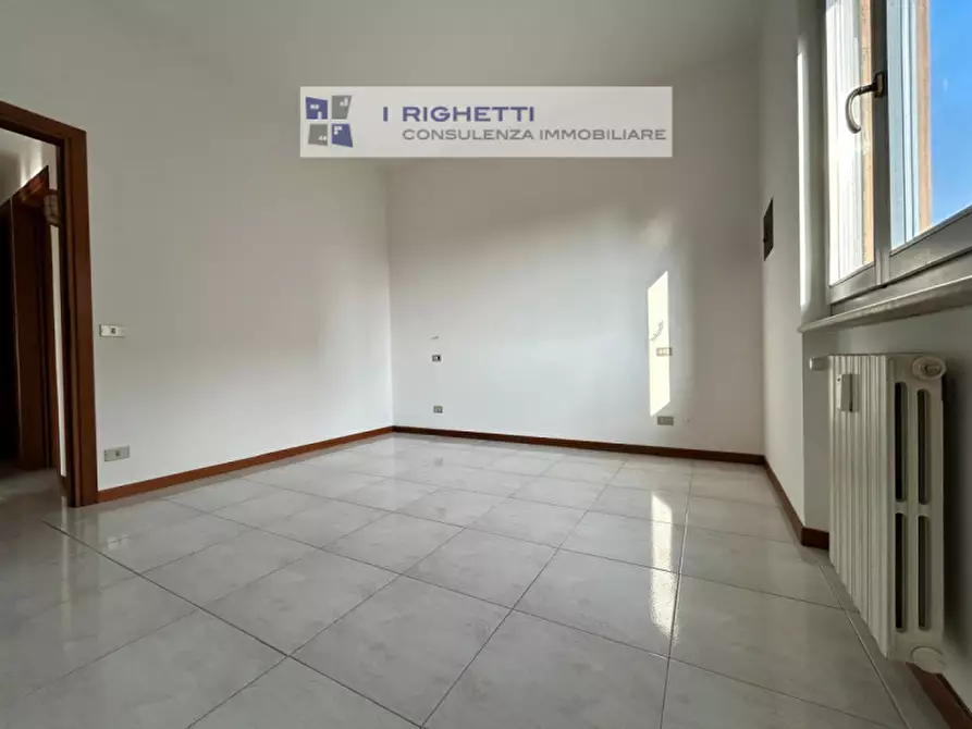 Immagine 8 di Appartamento in vendita  in Lungadige Catena a Verona