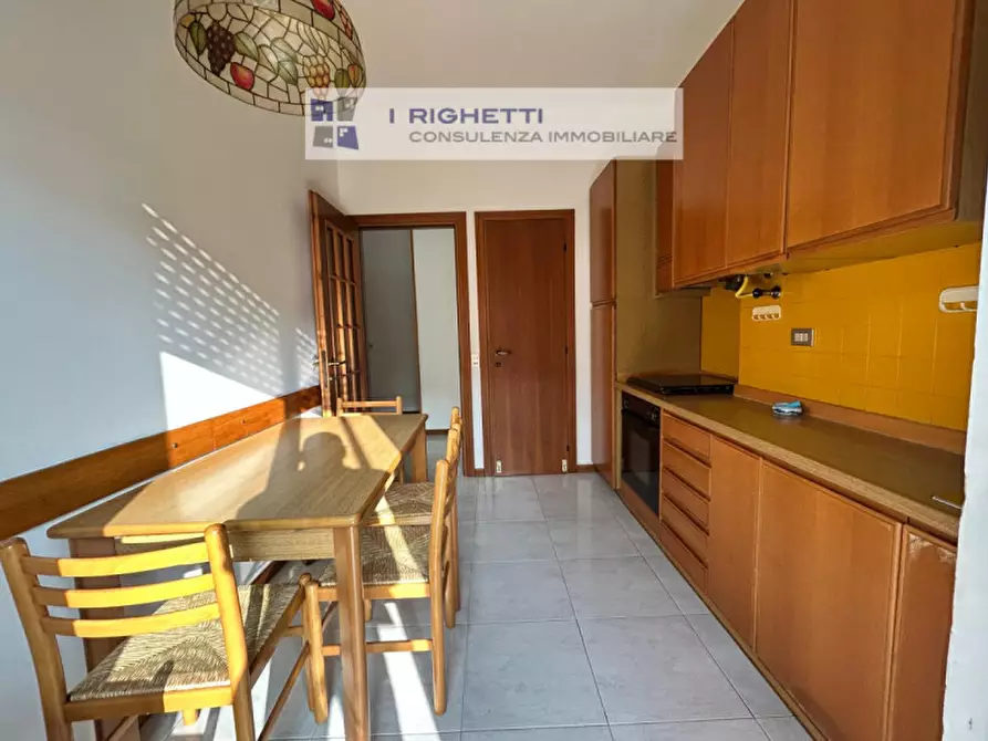 Immagine 18 di Appartamento in vendita  in Lungadige Catena a Verona