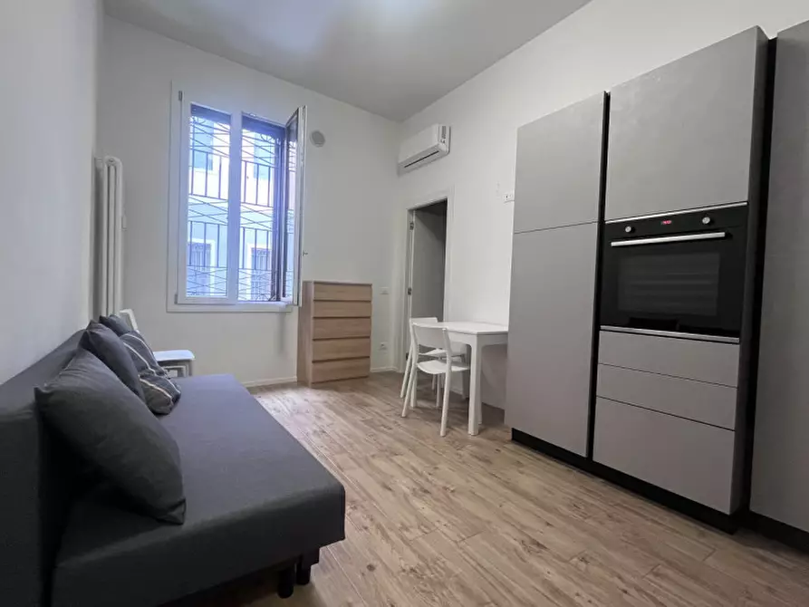 Immagine 1 di Appartamento in vendita  in Via Beato Pellegrino a Padova