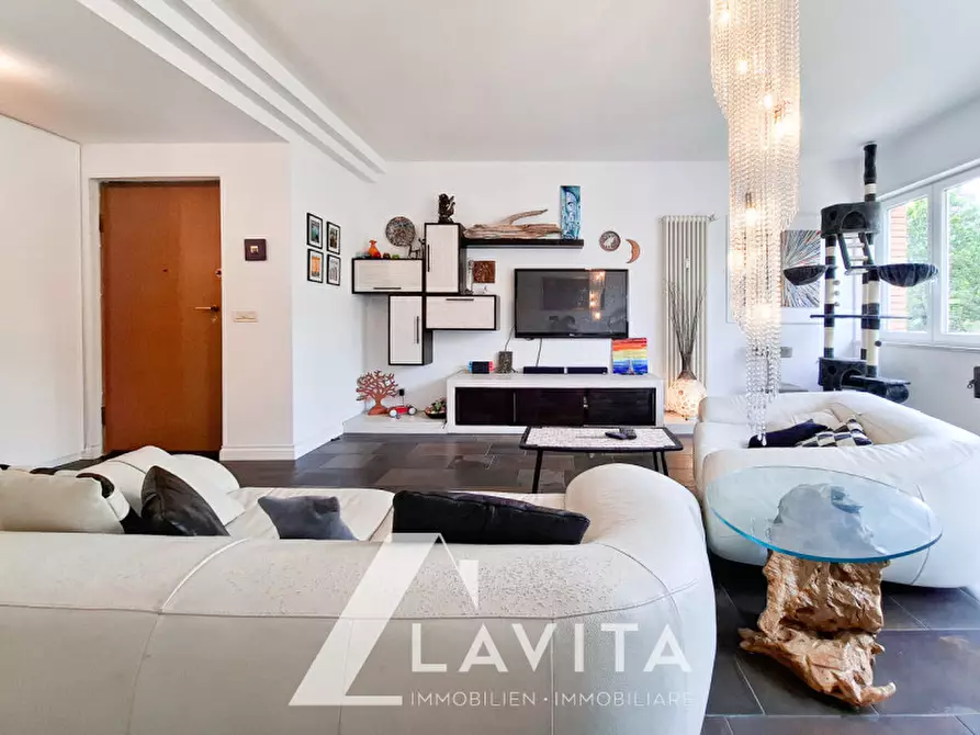 Immagine 4 di Appartamento in vendita  in Via Castel Weinegg - Weineggstraße a Bolzano