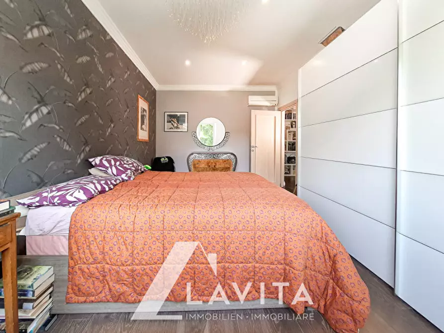 Immagine 17 di Appartamento in vendita  in Via Castel Weinegg - Weineggstraße a Bolzano