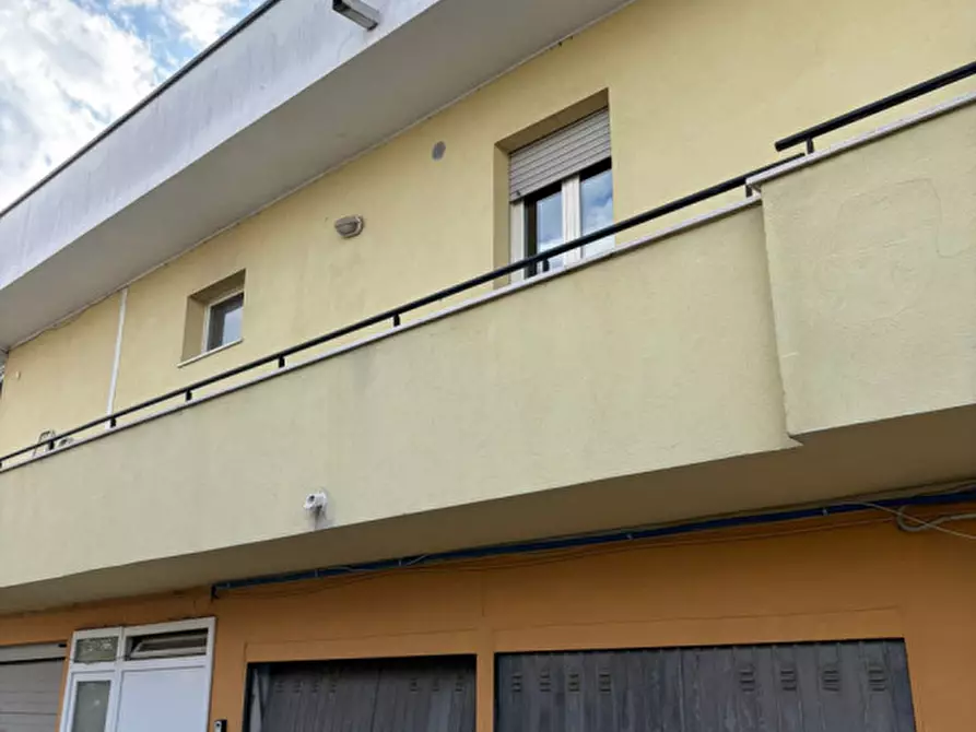 Immagine 11 di Appartamento in vendita  in via Genova a Montesilvano