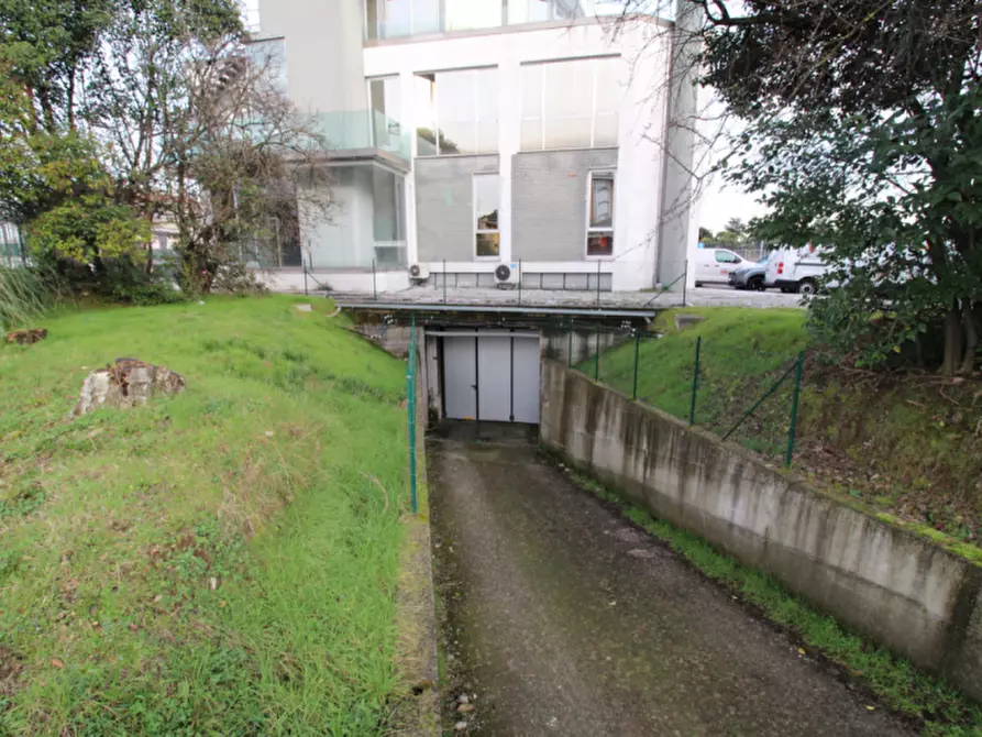 Immagine 3 di Terreno in vendita  in viale marconi 16 a Monza