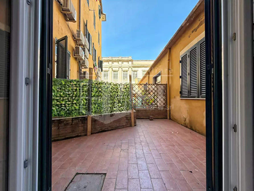 Immagine 5 di Appartamento in vendita  in VIA DEI MULINI a Livorno