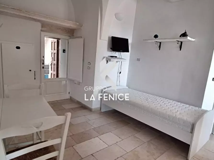 Immagine 13 di Appartamento in vendita  in via Aprile a Locorotondo