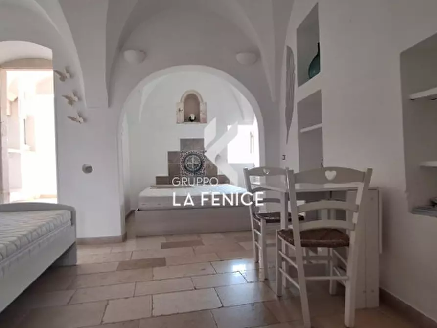 Immagine 16 di Appartamento in vendita  in via Aprile a Locorotondo