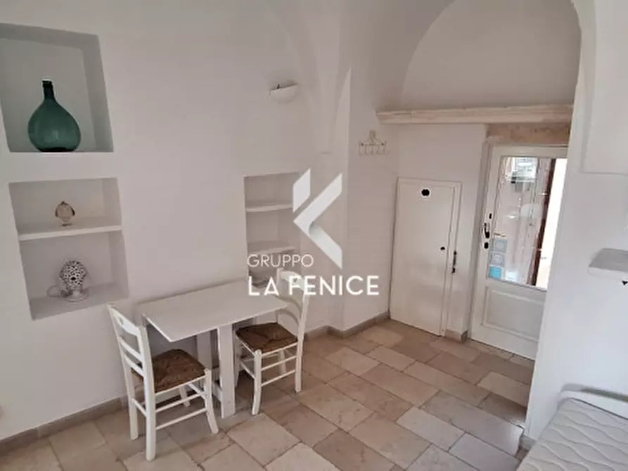 Immagine 26 di Appartamento in vendita  in via Aprile a Locorotondo
