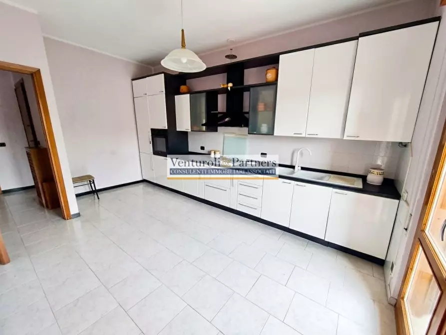 Immagine 1 di Appartamento in vendita  in Via Santuario a Castel Mella
