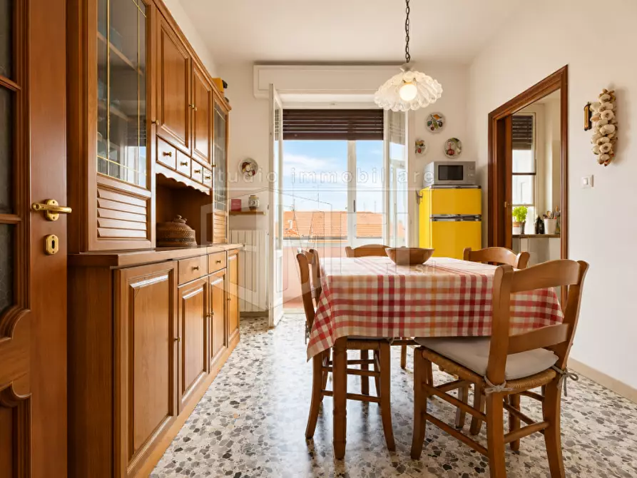 Immagine 1 di Appartamento in vendita  in via delle siepi 54 a Livorno