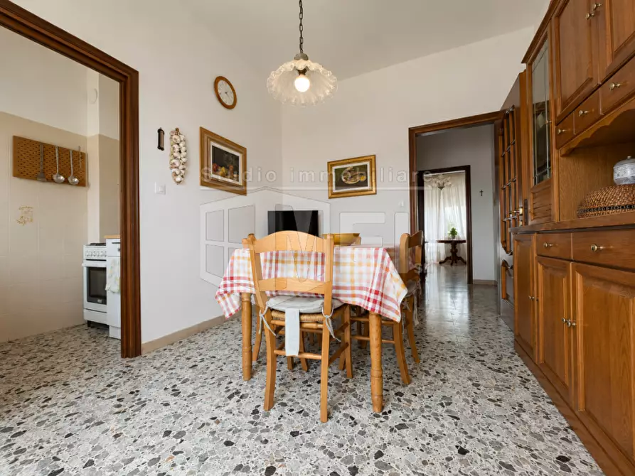 Immagine 8 di Appartamento in vendita  in via delle siepi 54 a Livorno