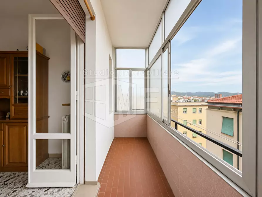Immagine 13 di Appartamento in vendita  in via delle siepi 54 a Livorno