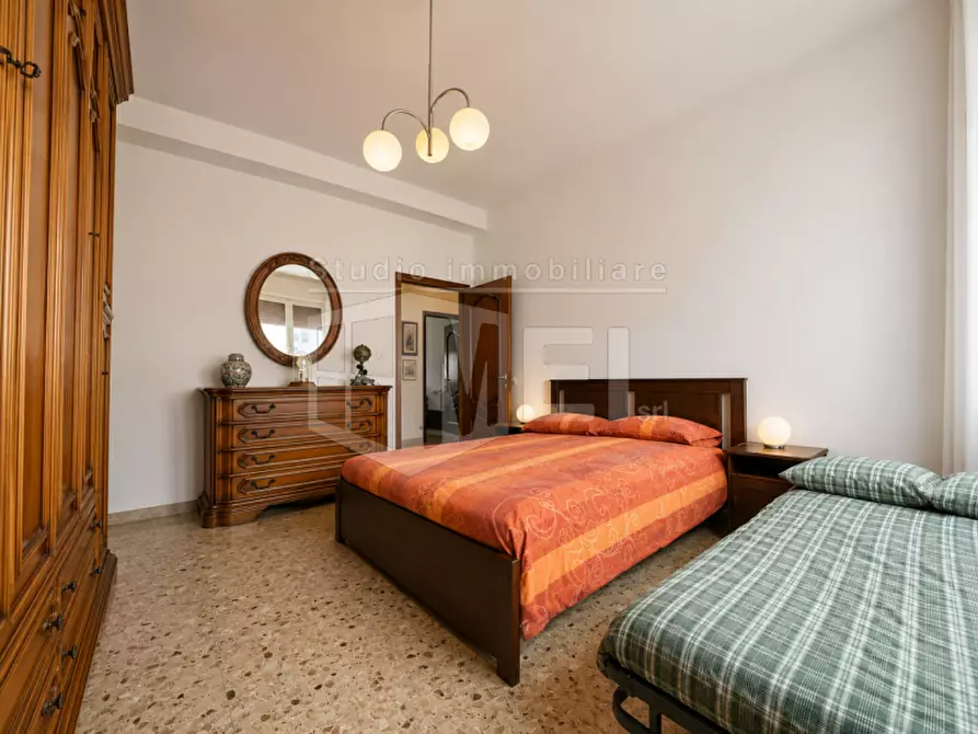 Immagine 19 di Appartamento in vendita  in via delle siepi 54 a Livorno