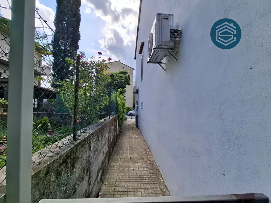 Immagine 20 di Casa indipendente in vendita  in Via Ferdinando I De' Medici 9 a Poggio A Caiano