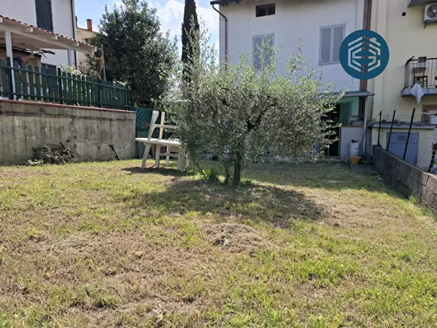 Immagine 37 di Casa indipendente in vendita  in Via Ferdinando I De' Medici 9 a Poggio A Caiano