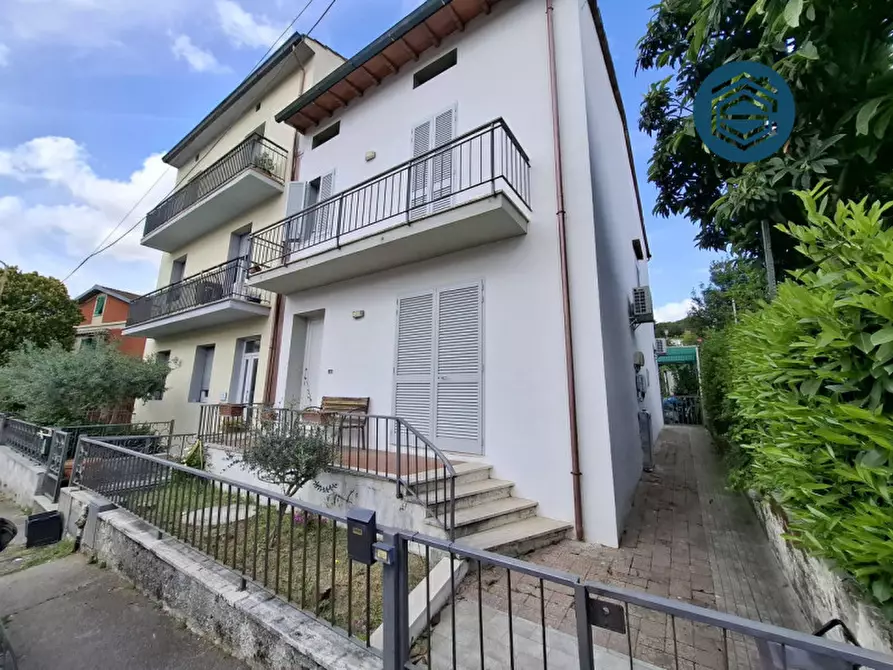 Immagine 38 di Casa indipendente in vendita  in Via Ferdinando I De' Medici 9 a Poggio A Caiano