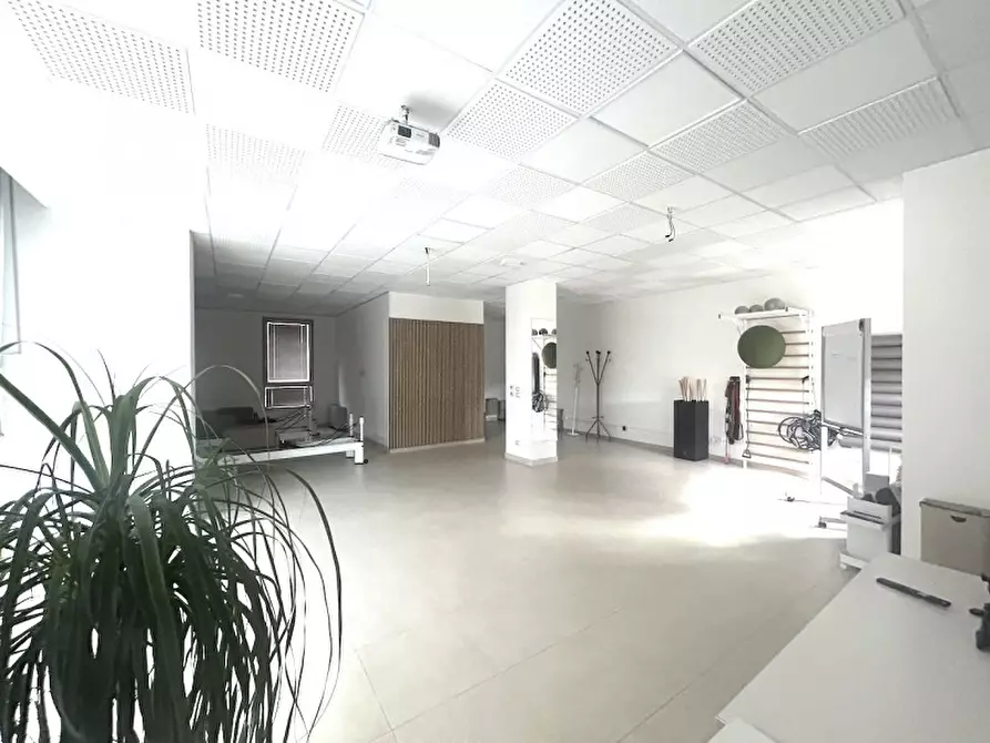 Immagine 4 di Ufficio in affitto  in Viale Giovanni Bovio a Cesena