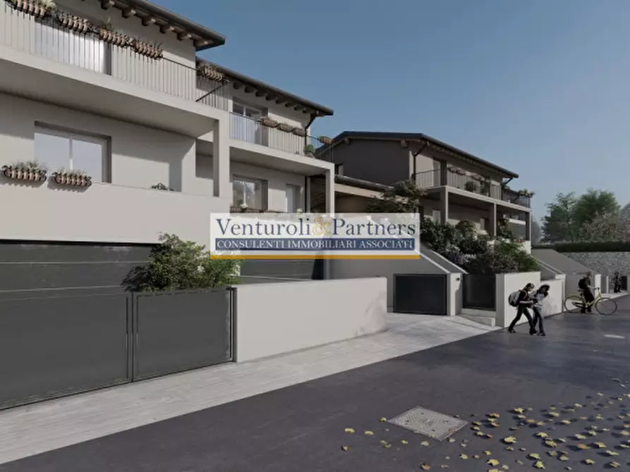 Immagine 4 di Villetta a schiera in vendita  in Via San Pietro a Desenzano Del Garda
