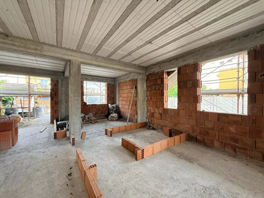 Immagine 10 di Appartamento in vendita  in Via Trento, snc a Milazzo