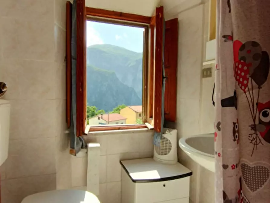 Immagine 8 di Casa indipendente in vendita  in Via Beforco a Fivizzano