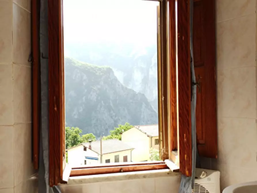 Immagine 9 di Casa indipendente in vendita  in Via Beforco a Fivizzano