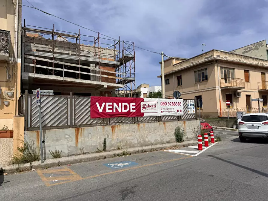 Immagine 14 di Appartamento in vendita  in Via Trento, snc a Milazzo