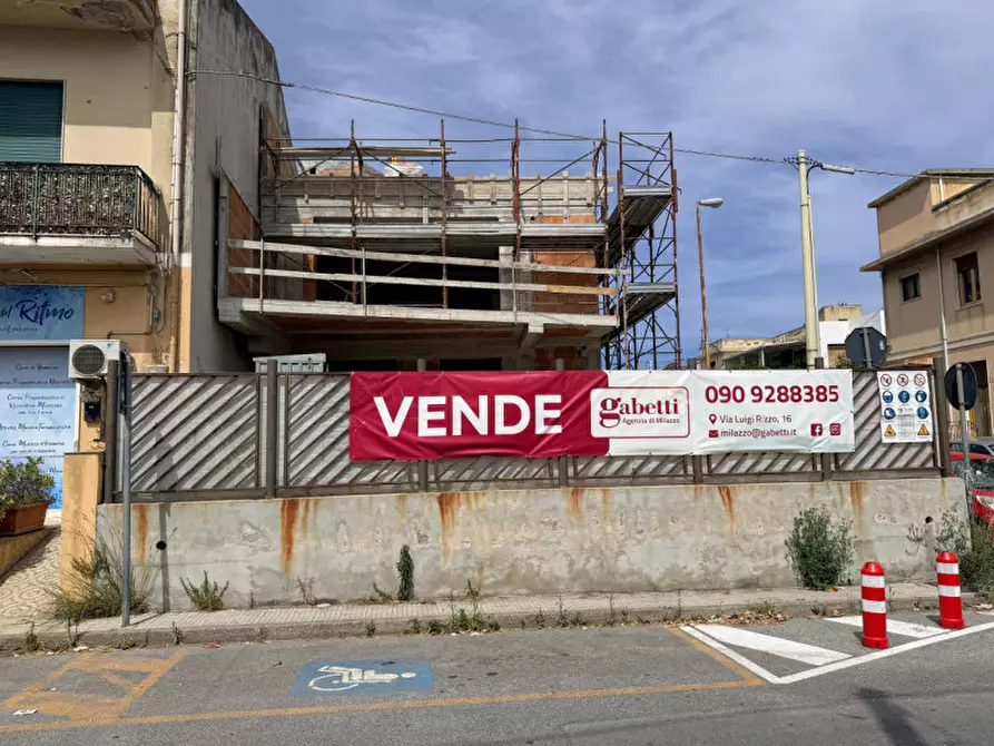 Immagine 16 di Appartamento in vendita  in Via Trento, snc a Milazzo