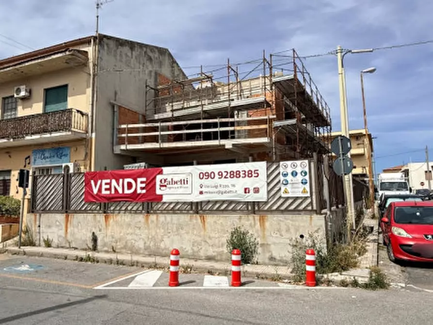 Immagine 16 di Appartamento in vendita  in Via Trento, snc a Milazzo