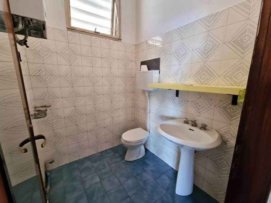 Immagine 7 di Negozio in vendita  in Via Marco Polo a Mestrino